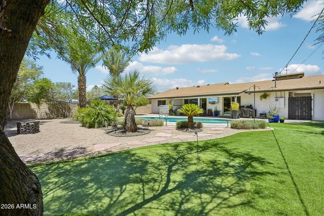 2117 W WINDSOR Avenue, Phoenix, AZ 85009