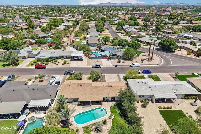 2117 W WINDSOR Avenue, Phoenix, AZ 85009