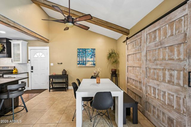 2117 W WINDSOR Avenue, Phoenix, AZ 85009
