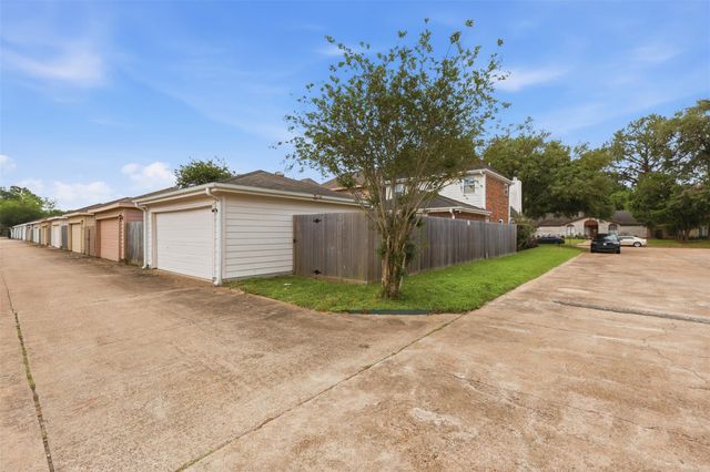 3226 Palm Desert Lane, Missouri City, TX 77459