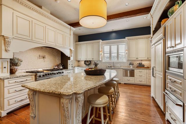 4012 Piping Rock Lane, Houston, TX 77027