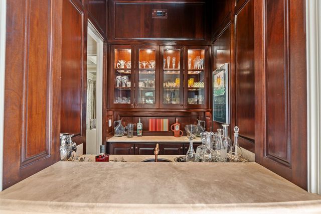 4012 Piping Rock Lane, Houston, TX 77027