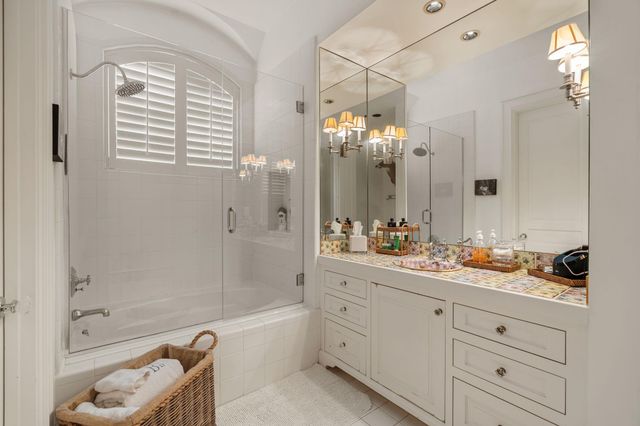 4012 Piping Rock Lane, Houston, TX 77027