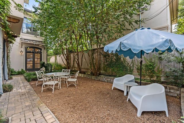 4012 Piping Rock Lane, Houston, TX 77027