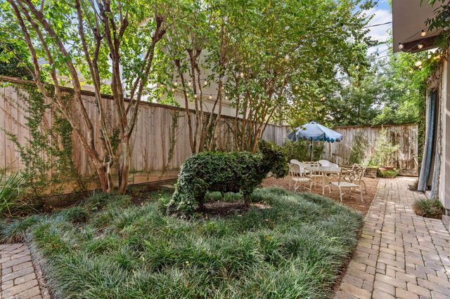 4012 Piping Rock Lane, Houston, TX 77027