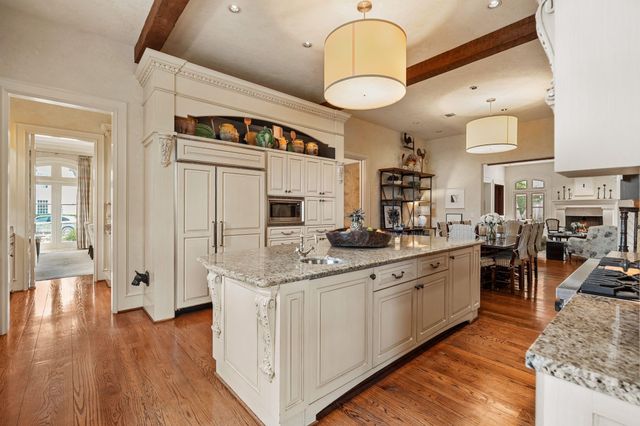 4012 Piping Rock Lane, Houston, TX 77027