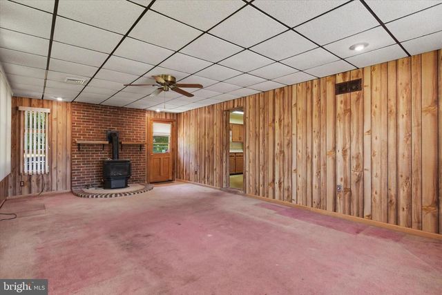 308 HILLCREST DR, New Cumberland, PA 17070