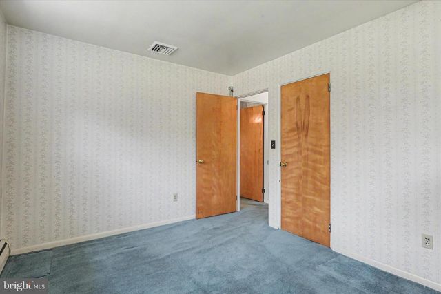 308 HILLCREST DR, New Cumberland, PA 17070