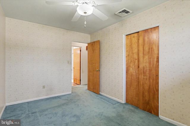 308 HILLCREST DR, New Cumberland, PA 17070