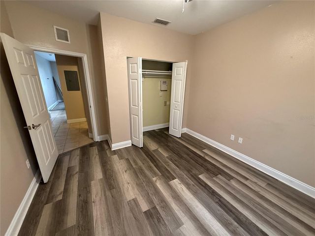 1500 NW 4TH AVENUE 204, Gainesville, FL 32603