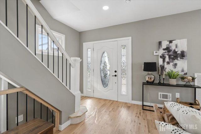 17 Atlantic Street, Carteret, NJ 07008