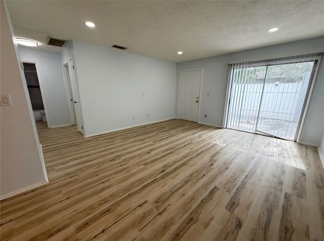 5040 SE 30TH STREET B, Ocala, FL 34480