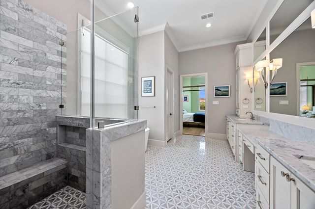 6822 E Warwick Lake Lane, Spring, TX 77389