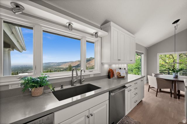 4504 S ABINADI RD, Millcreek, UT 84124