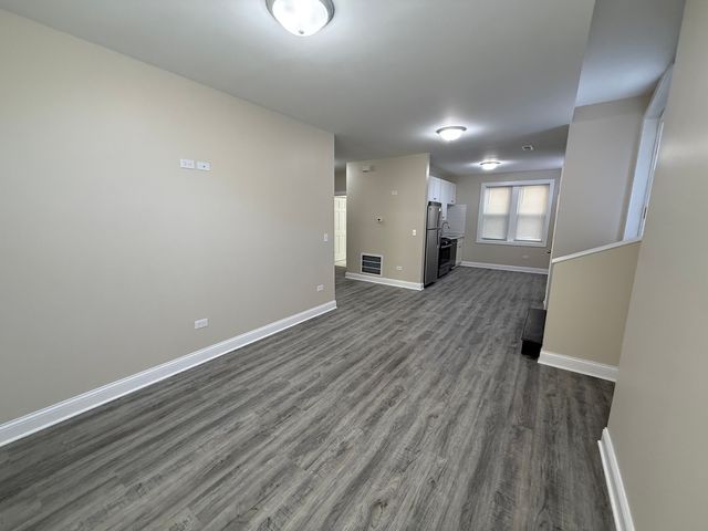 3150 Harlem Avenue GDN, Riverside, IL 60546