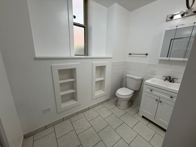 3150 Harlem Avenue GDN, Riverside, IL 60546