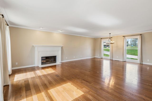 802 Brookhollow Lane, Chattanooga, TN 37421