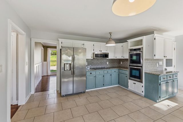 802 Brookhollow Lane, Chattanooga, TN 37421