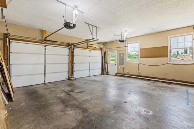 802 Brookhollow Lane, Chattanooga, TN 37421