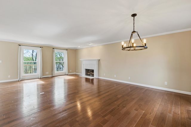 802 Brookhollow Lane, Chattanooga, TN 37421