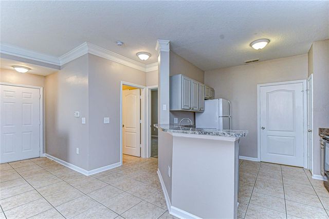 17942 VILLA CREEK DRIVE 17942, Tampa, FL 33647