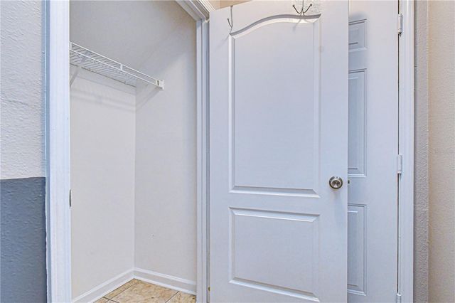 17942 VILLA CREEK DRIVE 17942, Tampa, FL 33647