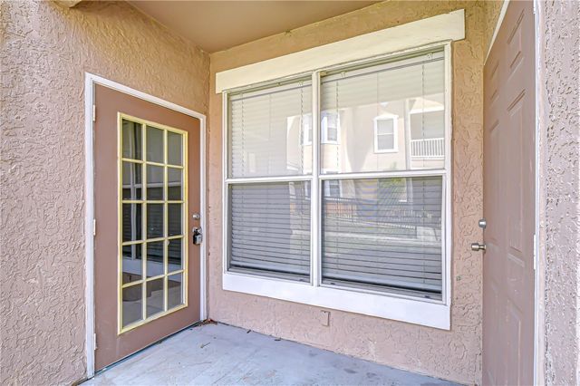 17942 VILLA CREEK DRIVE 17942, Tampa, FL 33647