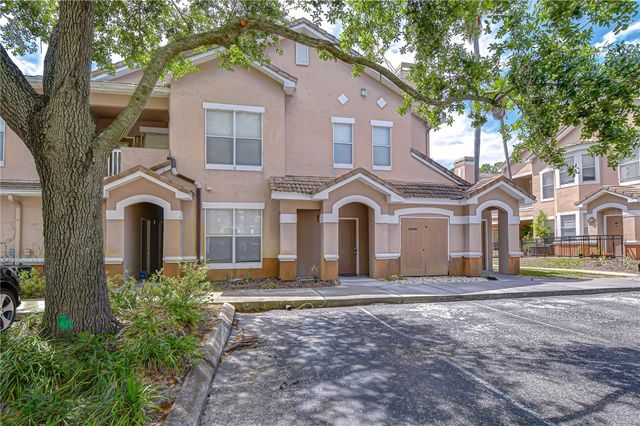 17942 VILLA CREEK DRIVE 17942, Tampa, FL 33647