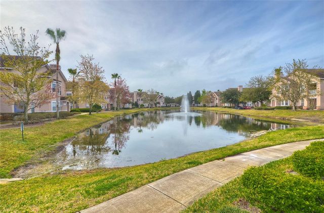 17942 VILLA CREEK DRIVE 17942, Tampa, FL 33647