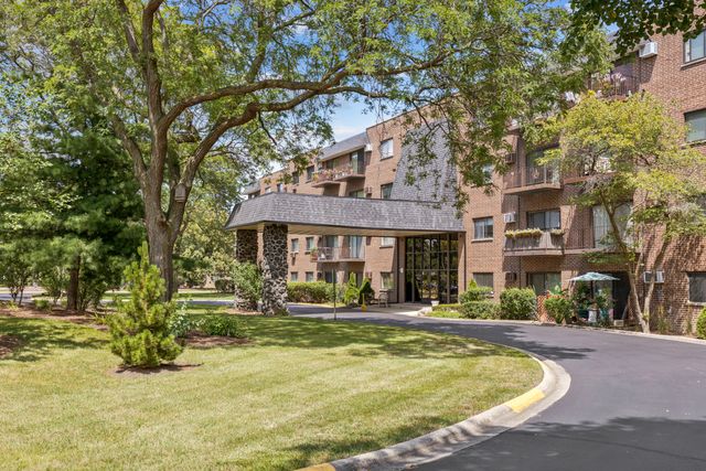 235 N Mill Road 115B, Addison, IL 60101