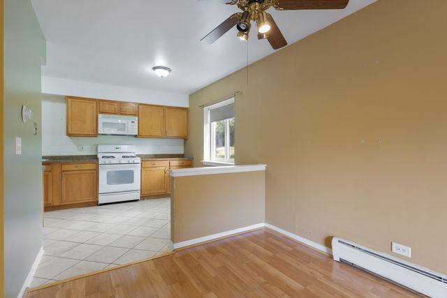235 N Mill Road 115B, Addison, IL 60101