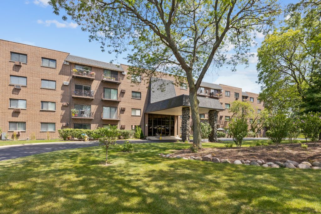 235 N Mill Road 115B, Addison, IL 60101