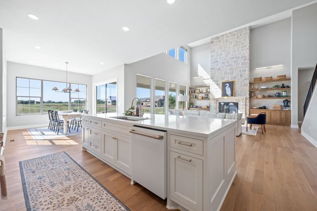 16697 W Hickory St, Goddard, KS 67052