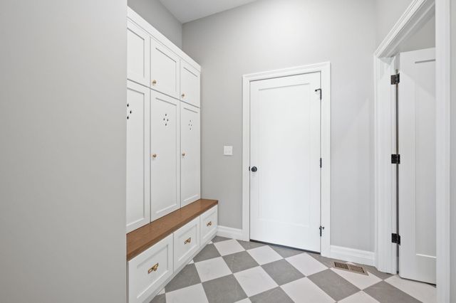 16697 W Hickory St, Goddard, KS 67052