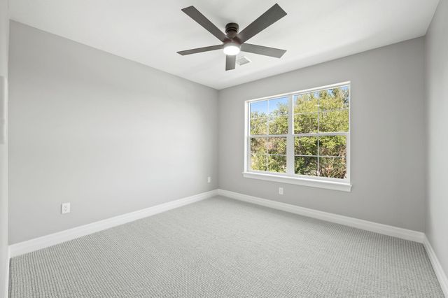 16697 W Hickory St, Goddard, KS 67052