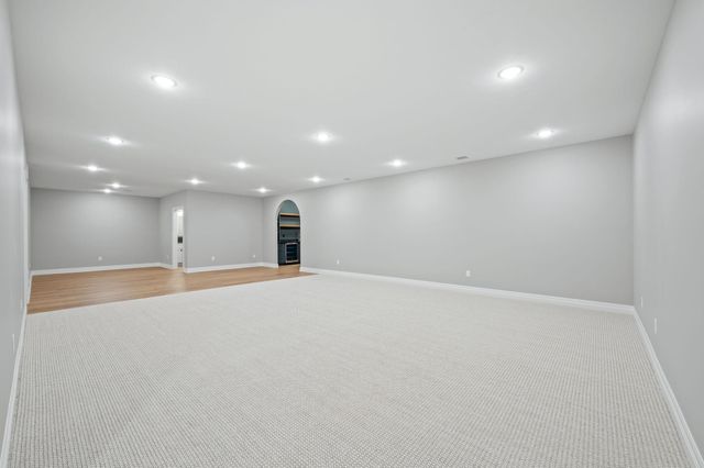 16697 W Hickory St, Goddard, KS 67052