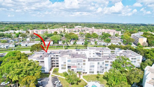 6923 Cypress Road D12, Plantation, FL 33317