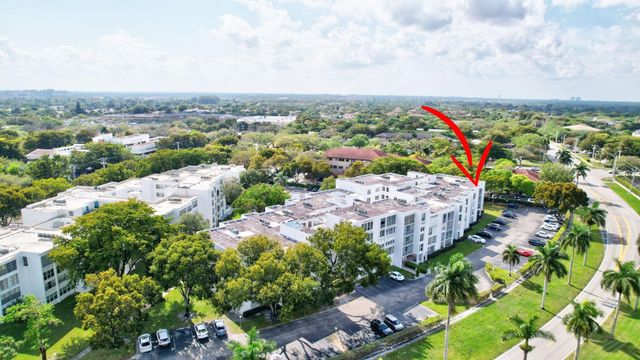 6923 Cypress Road D12, Plantation, FL 33317