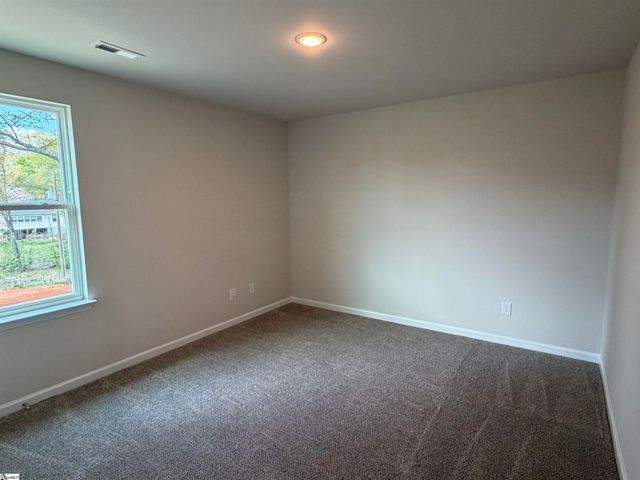 11 Campbell Street, Duncan, SC 29334