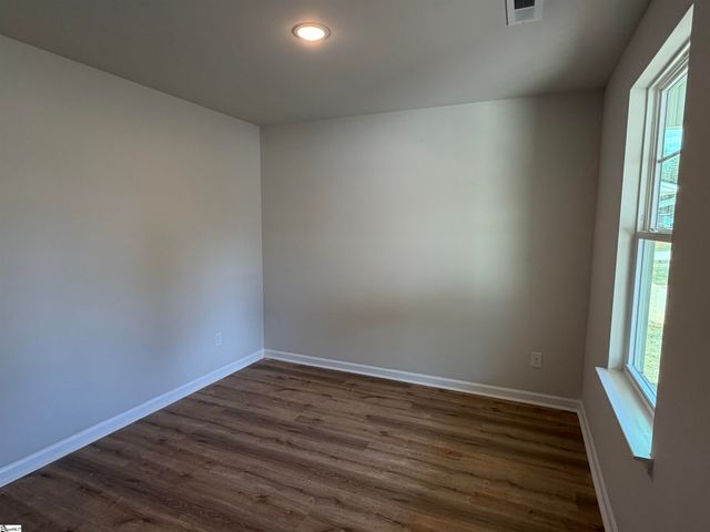 11 Campbell Street, Duncan, SC 29334