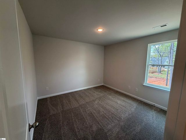 11 Campbell Street, Duncan, SC 29334