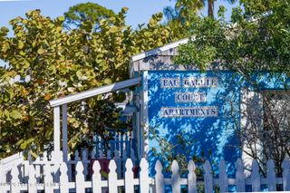 2179 Pineapple Avenue, Melbourne, FL 32935