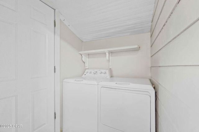 111 E Wisconsin Avenue, Bonifay, FL 32425