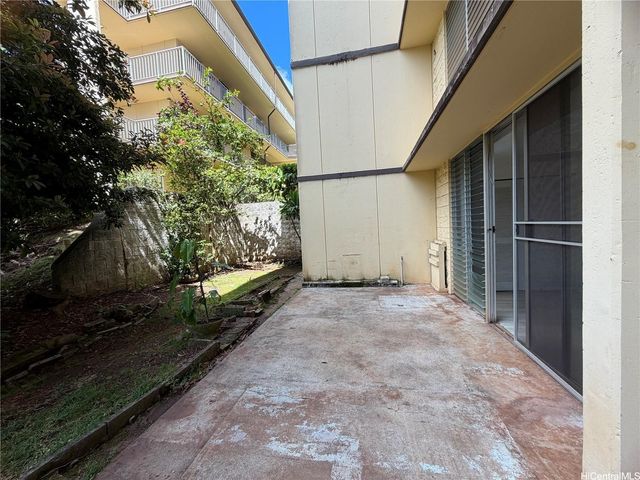 95-2048 Waikalani Place D106, Mililani, HI 96789