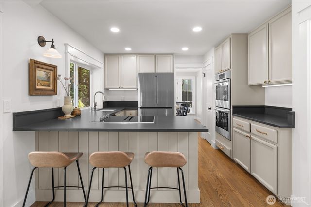 7817 182nd Place SW, Edmonds, WA 98026