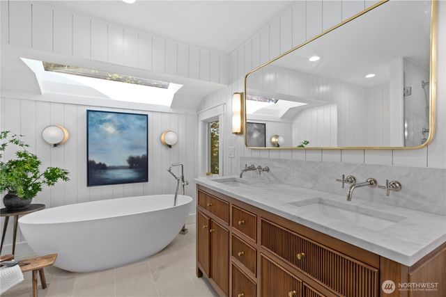 7817 182nd Place SW, Edmonds, WA 98026
