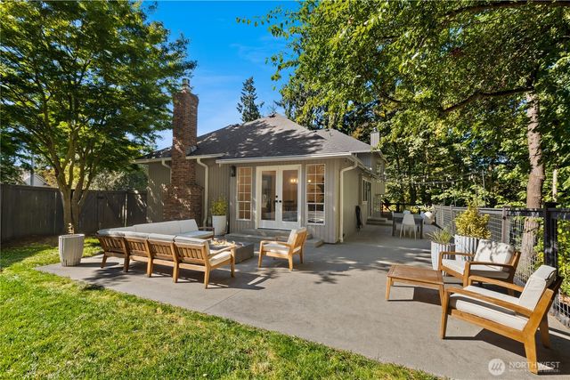 7817 182nd Place SW, Edmonds, WA 98026