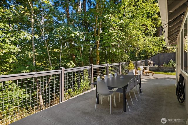 7817 182nd Place SW, Edmonds, WA 98026