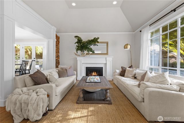 7817 182nd Place SW, Edmonds, WA 98026