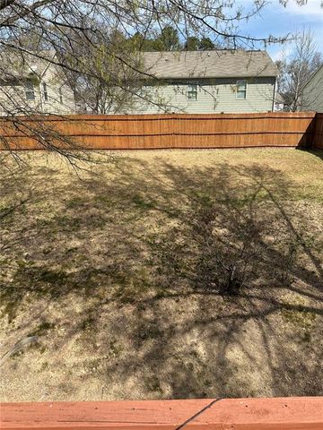 6050 Stonebrook Lane, Austell, GA 30106